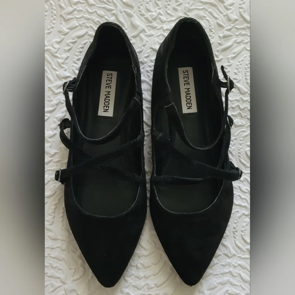 Steve Madden Sz 8 black flats - Picture 2 of 6
